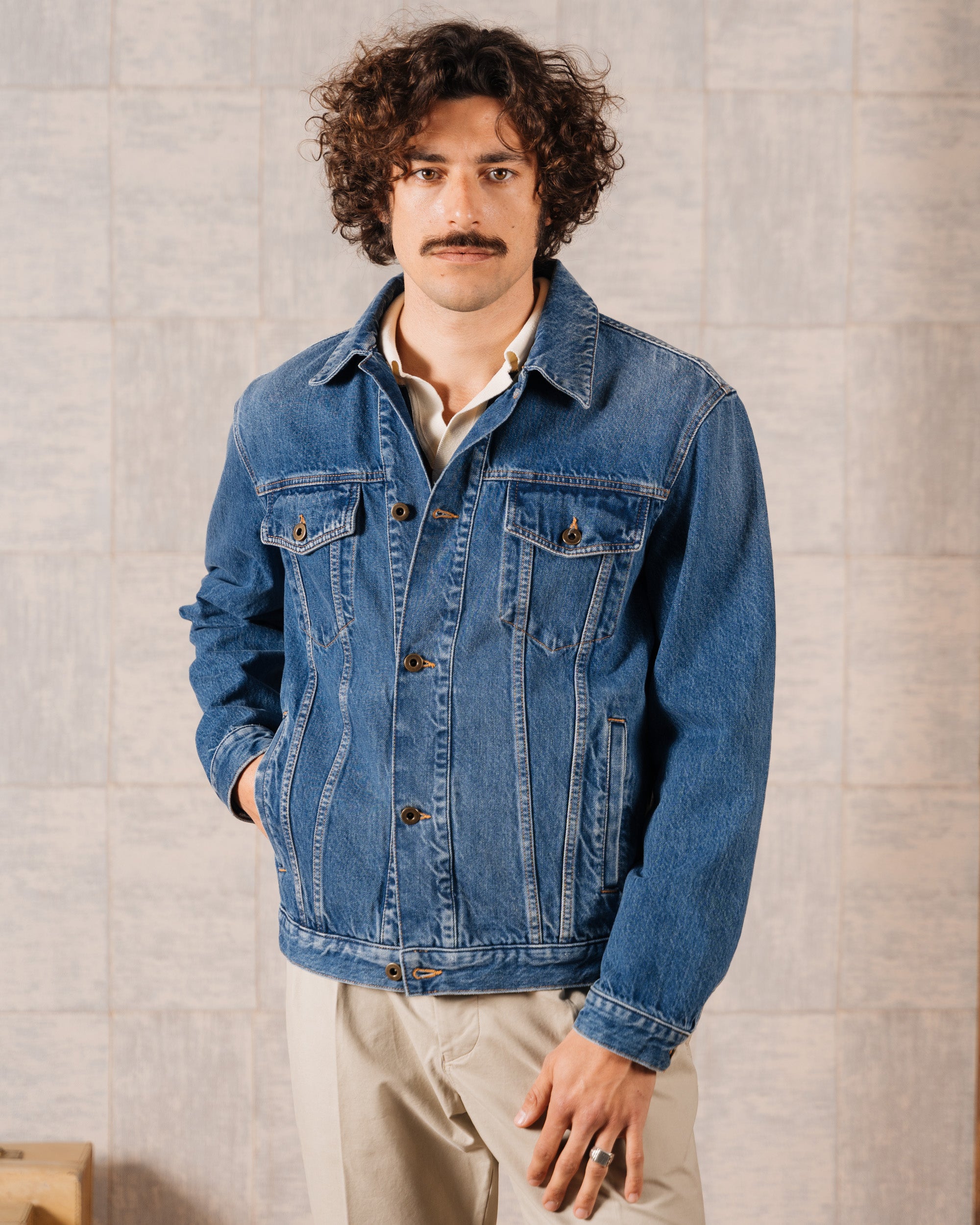 Medium wash denim jacket for men, Made in Italy | Velasca